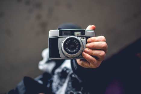 agence-communication-digitale-specialisee-influenceurs-influence