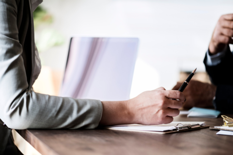 agence-communication-digitale-specialisee-recrutement-emploi-internet