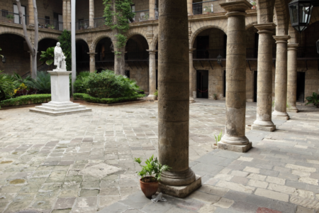 agence-communication-digitale-specialisee-tourisme-voyages