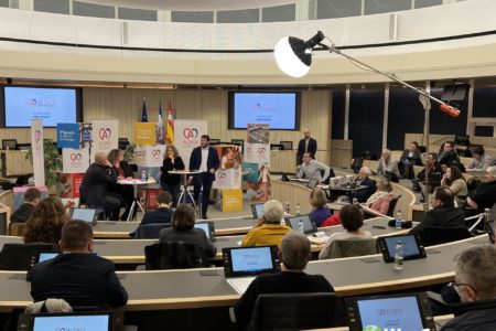 diffusion-video-table-ronde-facebook-alsace-05 diffusion-video-table-ronde-facebook-alsace-05